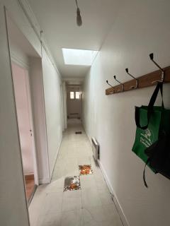 Room in apartment with view of the Eiffel Tower - Paris - 5