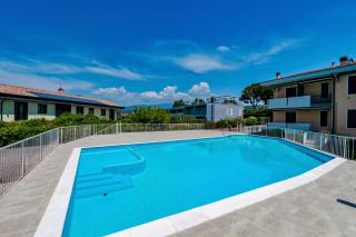 EMERALD APARTMENT - Regarda Travel - 5