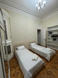 Nizami Terrace by PrimeApartBaku - Baku - 4
