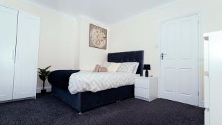 Modern, comfy 2 bedroom House in Hatfield, town centre, free parking, large garden - Hatfield - 4