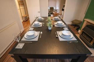 Old Trafford 3 Bedroom Entire Home Parking - Manchester - 5