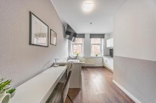 3 LH 6-Schlafzimmer-Apartment - Halle an der Saale - 6