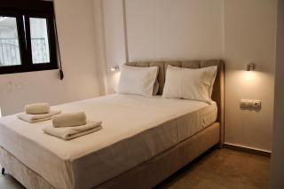 Cicones Boutique Apartments - Città di Skiathos - 3