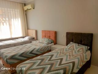 Large Luxurious Flat In - Istambul - 8
