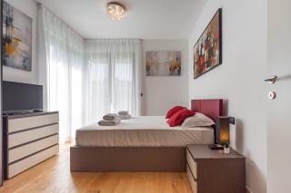 Free Parking Besta 10 minutes away Private Terrace and Garden view - Milan - 9