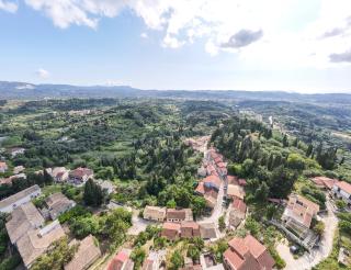 Cozy 2 Bedrooms Apartment on the Hill w/Netflix - Karousádes - 1