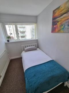 South Birmingham homestay - near HS2, Solihull, NEC & BHX - Olton - 3