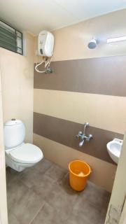 4BHK Duplex House with Kitchen Near Kamakshi Hospital Madipakkam - Chennai - 3