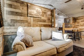 Peaceful Cabin Retreat Near Prairie Band Casino - - 5