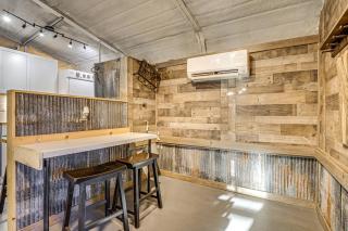 Peaceful Cabin Retreat Near Prairie Band Casino - - 4