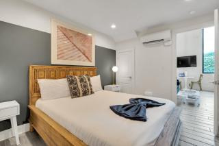 2 Br Loft In The French Quarter Free Parking! - New Orleans - 2