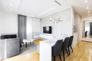 5 apartments house 200m2 - 1