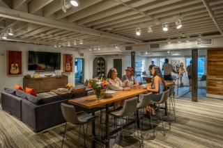 Skyline Suite with Penthouse & Rooftop Deck 6BR by Maddox Hotel - Nashville - 7
