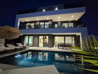 Luxury Villa Vesper- Private Heated Pool, Hot Tub, Rooftop - Vodice - 8