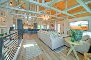 Third Sandbar by AvantStay Guest House Pool - Port Aransas - 4