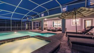 Last Minute Disney Getaway! Private Pool, Hot Tub & Games Room. Book Now! #56593 - Kissimmee - 0