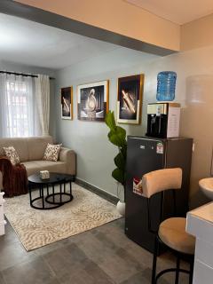 Favour cozy stay - 3