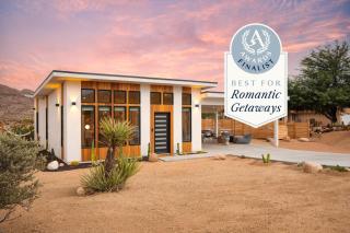 Chicory by AvantStay Modern Desert Retreat w Hot Tub - Joshua Tree - 0