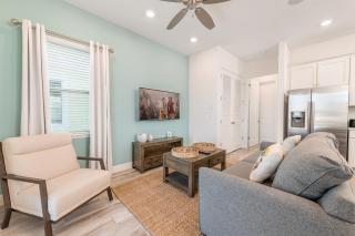 The Tiki Room - Beautiful Two Bedroom Cottage Near Disney With Margaritaville Resort Island H20 Waterpark Access - 2954Sr - Orlando - 8