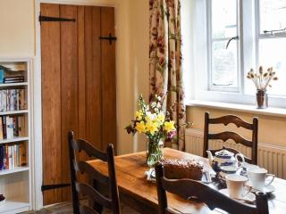 Bear's Cottage Bretforton - 3