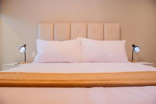 Lovely 1BR with Swimming Pool in San Isidro - Lima - 2