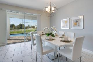 Last Minute Disney Getaway! Private Pool, Hot Tub & Games Room. Book Now! #79675 - Kissimmee - 5