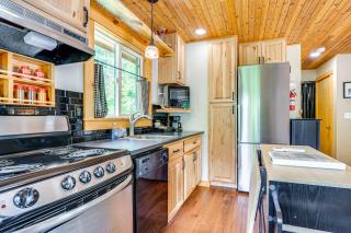 Yakima River Access and Deck Cle Elum Cabin! - Cle Elum - 2