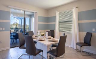 Last Minute Disney Getaway! Private Pool, Hot Tub & Games Room. Book Now! #97715 - Kissimmee - 2