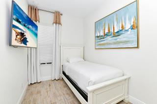 Tropical Villa Near Disney With Margaritaville Resort Island H20 Waterpark Access - 3180Cs - Orlando - 1