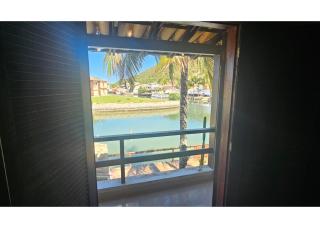 Casa à Beira do Canal – 2 Quartos, Vista e Paz para Sua Temporada! - Cabo Frío - 1