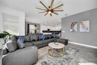 Last Minute Disney Getaway! Private Pool, Hot Tub & Games Room. Book Now! #85885 - Davenport - 4