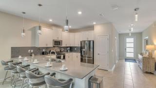 Last Minute Disney Getaway! Private Pool, Hot Tub & Games Room. Book Now! #97659 - Kissimmee - 2