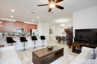 Last Minute Disney Getaway! Private Pool, Hot Tub & Games Room. Book Now! #17066 - Kissimmee - 7