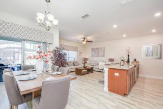 Last Minute Disney Getaway! Private Pool, Hot Tub & Games Room. Book Now! #17066 - Kissimmee - 6