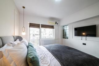 Charming Retreat - Cozy 2BR near City Center - Bucarest - 2