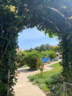 Lounge House - Lakithra - 3