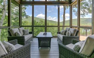 Field of Stars - Custom finishes gorgeous lake views games more - Marblehill - 0