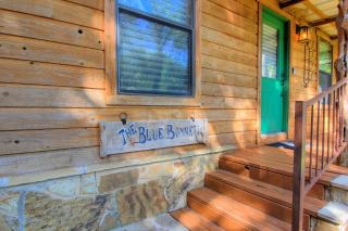 The Hideout RR 6954 - Canyon Lake - 2