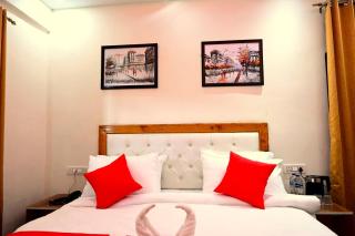 Valley View Luxury Resort by Anvi in Nainital - 2