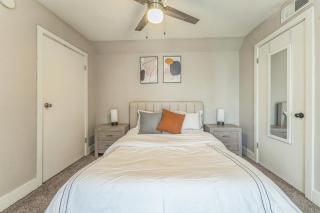 Stratton 2501f I Comfy 2 Bed 2 Bath - Arlington - 0