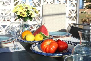 Sunny 3 bedroom sleeps 5 Walking distance beach transport restaurants and supermarkets Torreblanca Fuengirola - 8
