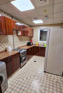 Magnificent 5 bedroom apartment near Al-Khan Beach - Sharjah - 3