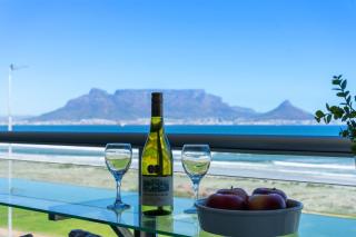 Sea Spray B306 by Host Agents - Bloubergstrand - 9