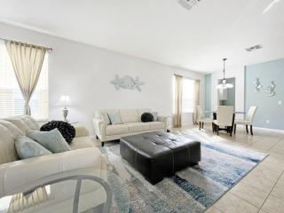 Last Minute Disney Getaway! Private Pool, Hot Tub & Games Room. Book Now! #92429 - Kissimmee - 7