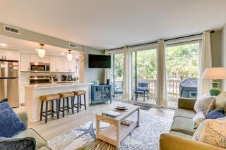 Walk to Beach Coligny Gem with Community Perks! - Hilton Head Island - 0