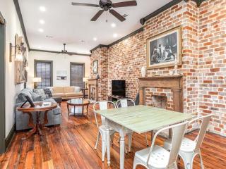 Waldburg Terrace - Savannah - 1