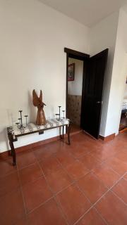 Nonnas House - Santa Ana - 8