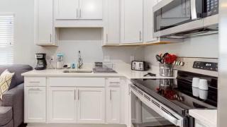 Romana Hideaway & Juliet Haven - Pensacola - 2