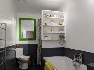 Eclectic Beach Basement - Brighton & Hove - 5