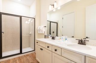 Charming Cottage With Private Hot Tub Near Disney With Margaritaville Resort Island H2O Access - 3025Sp - 5